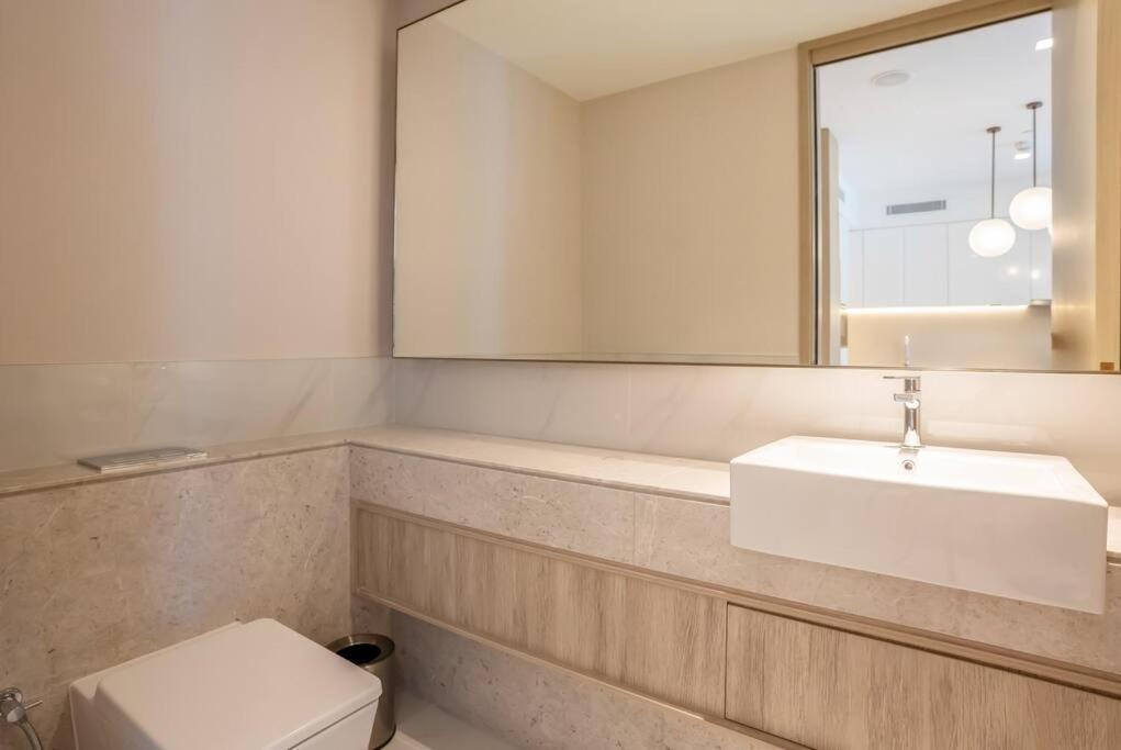 Zapbed House - Ultra Luxury 1bhk At Creek Harbour Ii I Iiiv * Dubai